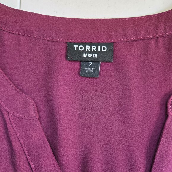 810-2 Torrid Purple/Burgandy Harper ¾ sleeve hi-low Tunic Blouse Size 2 18/20 - Picture 10 of 12
